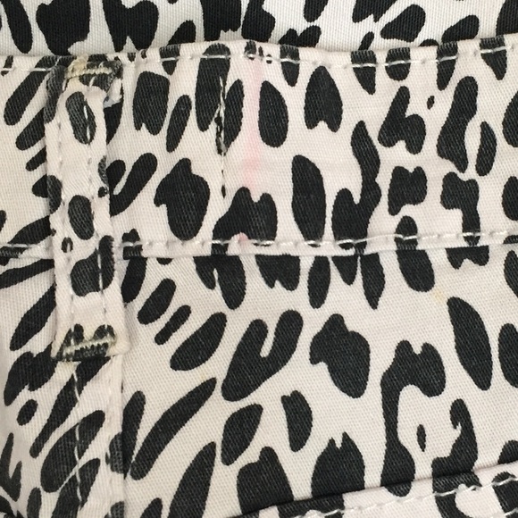 NWOT Leaopard Print Skinny Pants - Picture 7 of 7